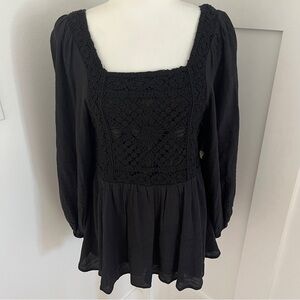 NWOT Altar’d State women’s Sz M Black Embroidered top fit flare blouse Tunic*Q13